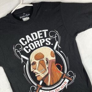 Ripple Junction Attack On Titan Cadet Corps Aim For The Neck Men's M T-Shirt NWT